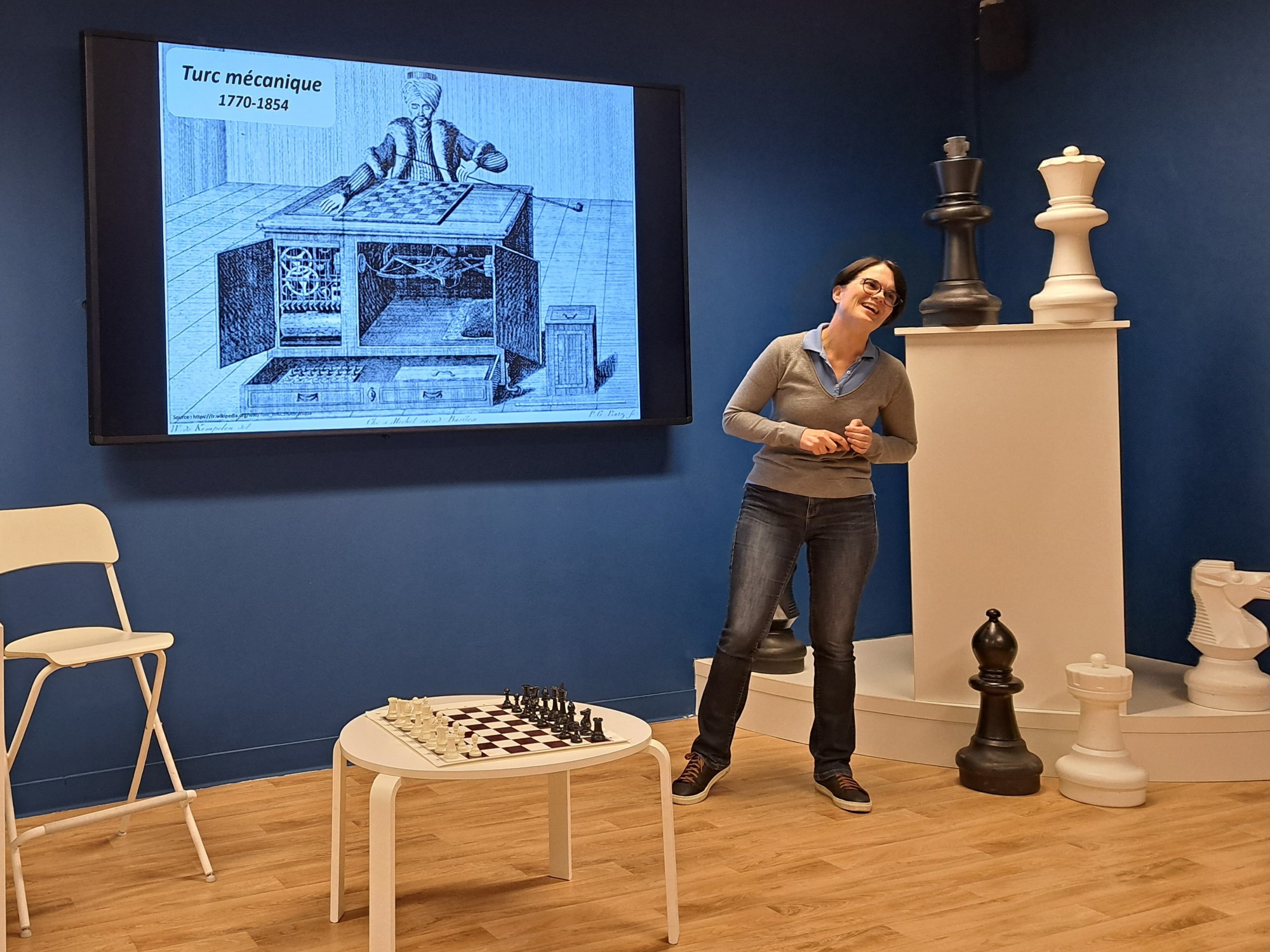 Conférence sur le jeu d'échecs par Delphine Hubert